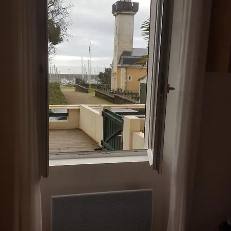 Ker Mary Lumineux 50 Metres De La